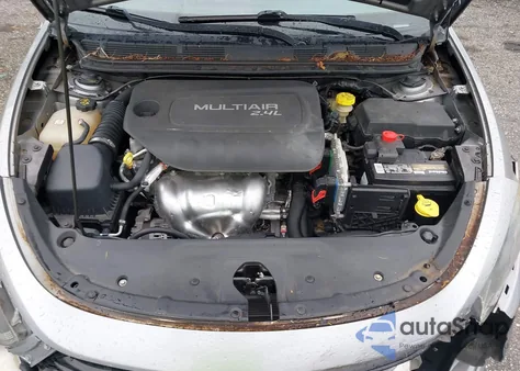 2015 Dodge Dart Sxt из США, поврежденный, VIN 1C3CDFBB1FD180131